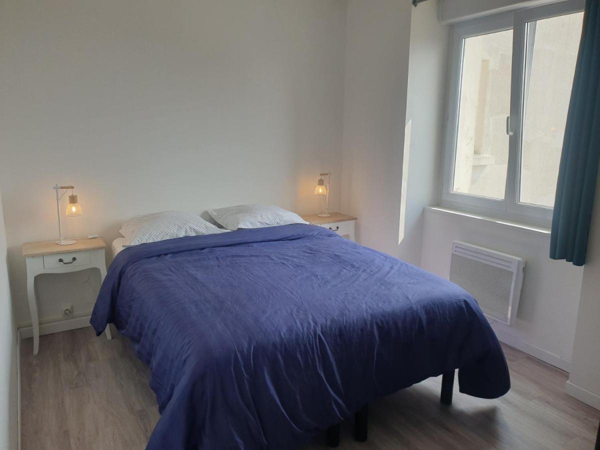Appartement 4 Personnes Vue Mer A Santec Au Pied De La Plage Du Dossen Eksteriør billede
