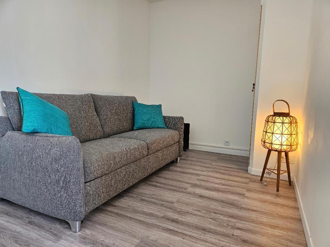 Appartement 4 Personnes Vue Mer A Santec Au Pied De La Plage Du Dossen Eksteriør billede